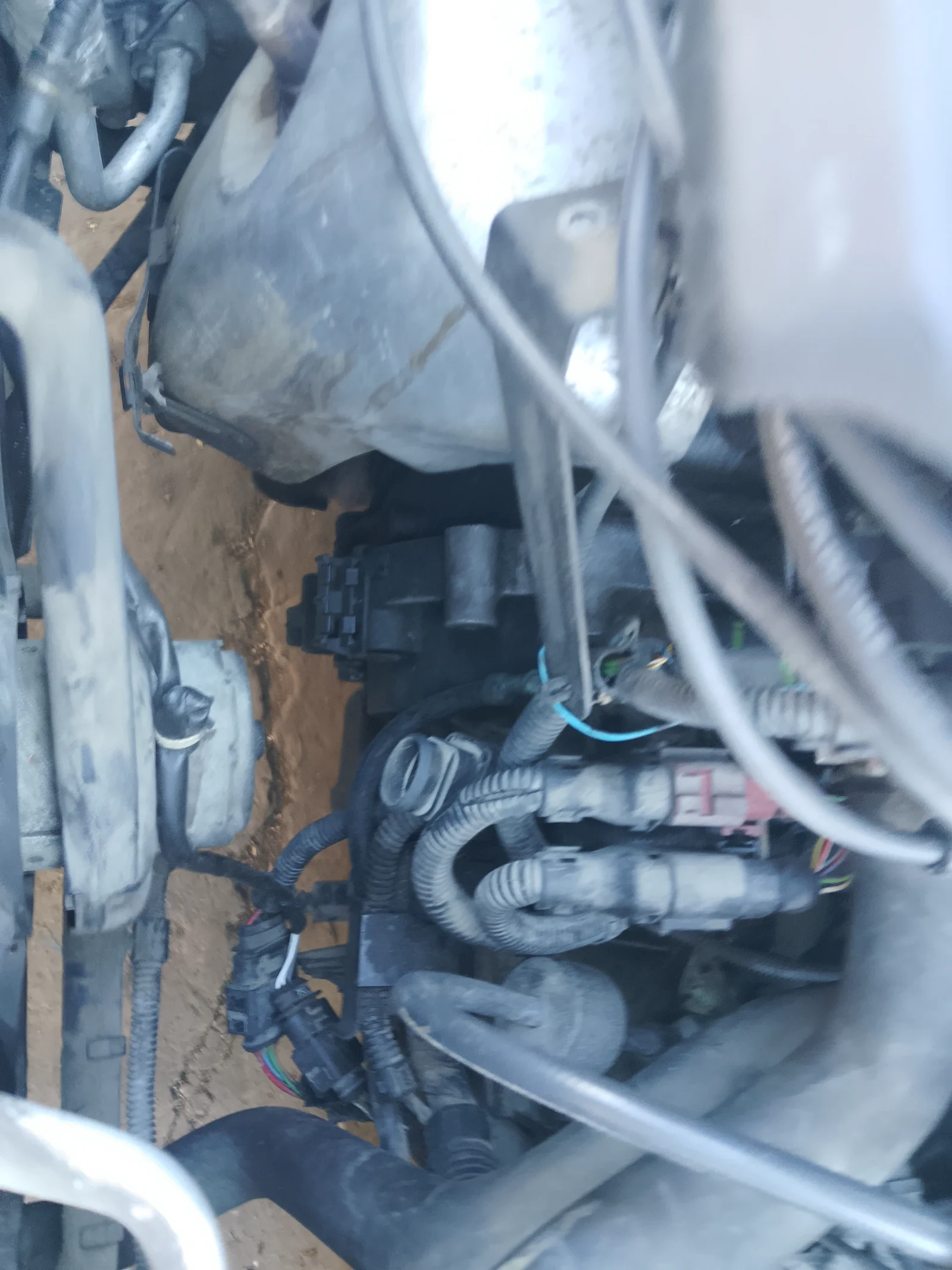 Foto de MOTOR ARRANQUE VOLKSWAGEN Polo 6N 1.4 (60 CV / 44 KW)