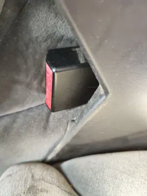 Foto de ENGANCHE CINTURON TRASERO DERECHO CITROEN C8 2.0 HDi CAT (RHK / DW10UTED4) (120 CV / 88 KW)