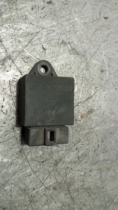 Foto de MODULO ELECTRONICO PIAGGIO (VESPA) 49.40 cc 3.01 ci (4.29 cv 3.1 kw a 8500 rpm)