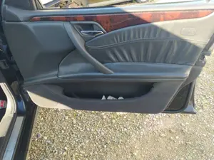 Foto de AIRBAG LATERAL DERECHO MERCEDES-BENZ CLASE E (BM 210) BERLINA 2.7 CDI 20V CAT (170 CV / 125 KW) referencia A2108601205