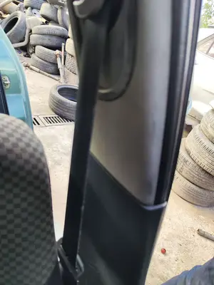 Foto de CINTURON SEGURIDAD DELANTERO IZQUIERDO RENAULT MEGANE II BERLINA 5P 1.5 dCi Diesel (101 CV / 74 KW)