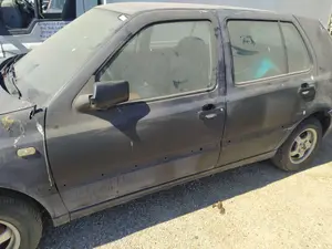 Foto de LUNA TRASERA IZQUIERDA VOLKSWAGEN GOLF III (1H1)(11.1991) 1.6  (75 CV / 55 KW) referencia 1H4845205A