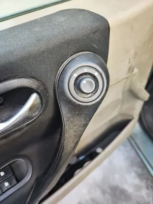Foto de MANDO RETROVISOR RENAULT MEGANE II BERLINA 5P 1.5 dCi Diesel (101 CV / 74 KW)