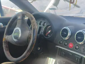 Foto de CUADRO INSTRUMENTOS AUDI TT COUPE/ROADSTER (8N3/8N9) 1.8 20V Turbo (180 CV / 132 KW)