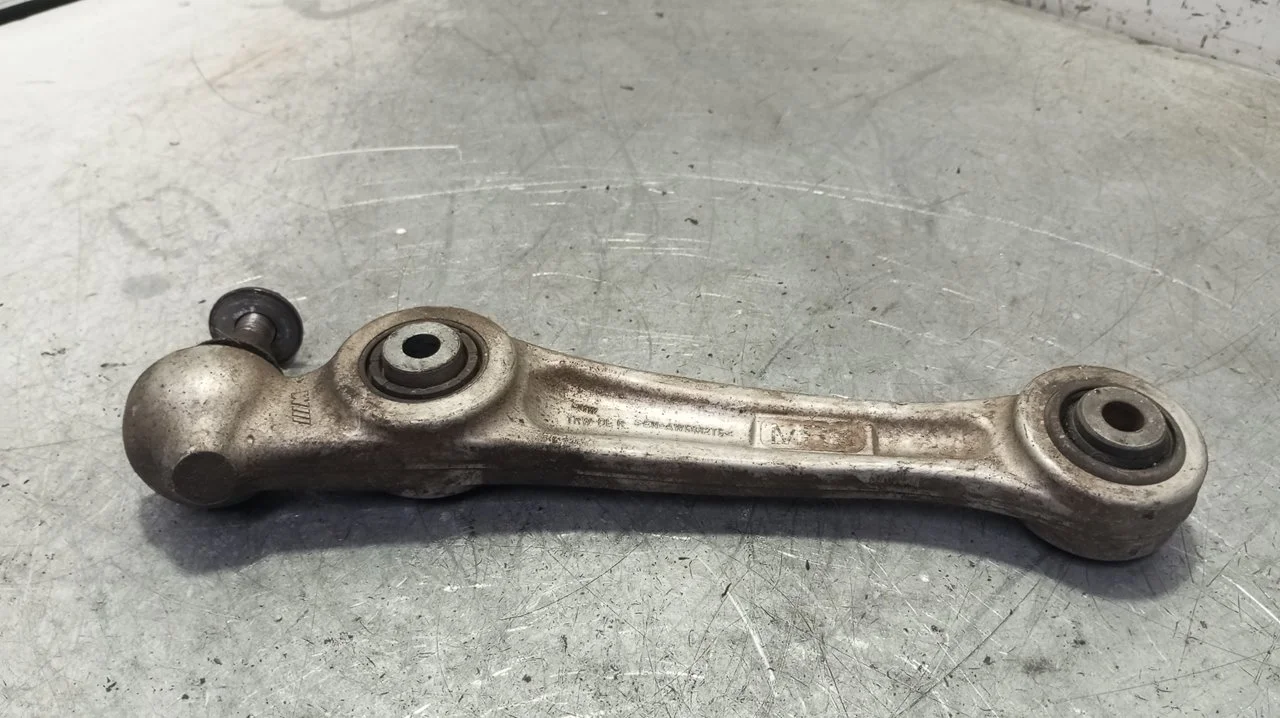 Foto de BRAZO SUSPENSION DELANTERO DERECHO BMW SERIE M6 GRAN COUPE (F06) 4.4 V8 32V (560 CV / 412 KW) referencia 31122284978