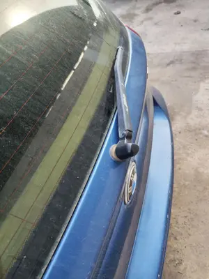 Foto de MOTOR LIMPIA TRASERO BMW SERIE 1 BERLINA (E81/E87) 2.0 16V Diesel CAT (122 CV / 90 KW) referencia 61617192963