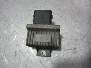 Foto de CAJA PRECALENTAMIENTO CITROEN XSARA PICASSO 1.6 16V HDi (90 CV / 66 KW) referencia 9640469680