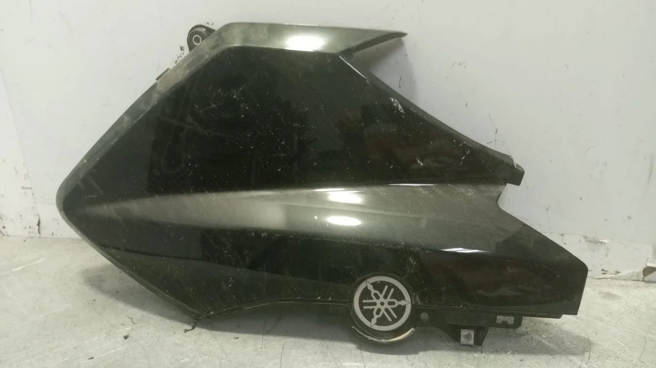 Foto de NO IDENTIFICADO YAMAHA X-MAX 125 125 cm3 - 10.36 kW (0 CV / 0 KW) referencia 1SDF835H