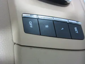 Foto de MANDO MULTIFUNCION PORSCHE CAYENNE (TIPO 92A) 4.8 V8 CAT (400 CV / 294 KW)