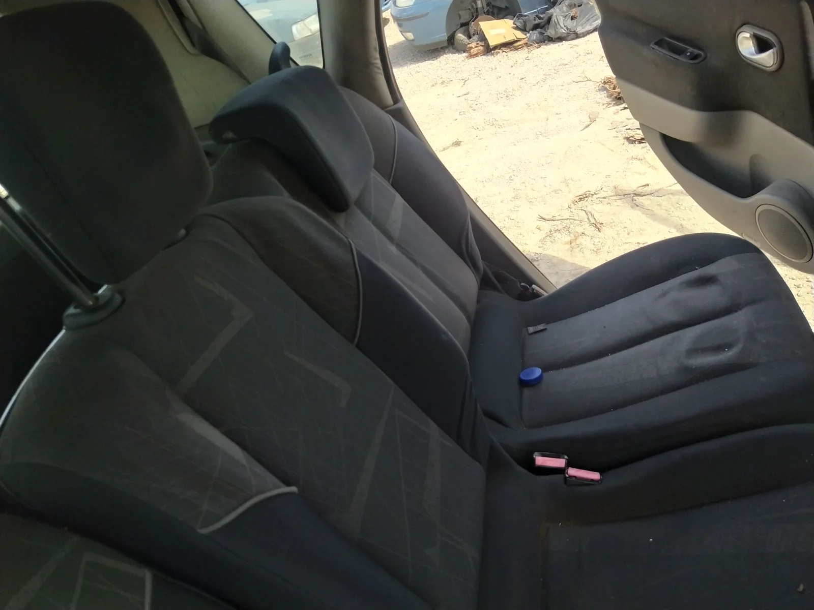 Foto de ASIENTOS TRASERO DERECHO RENAULT SCENIC II (JM) 1.5 dCi Diesel (101 CV / 74 KW) referencia 7701055929