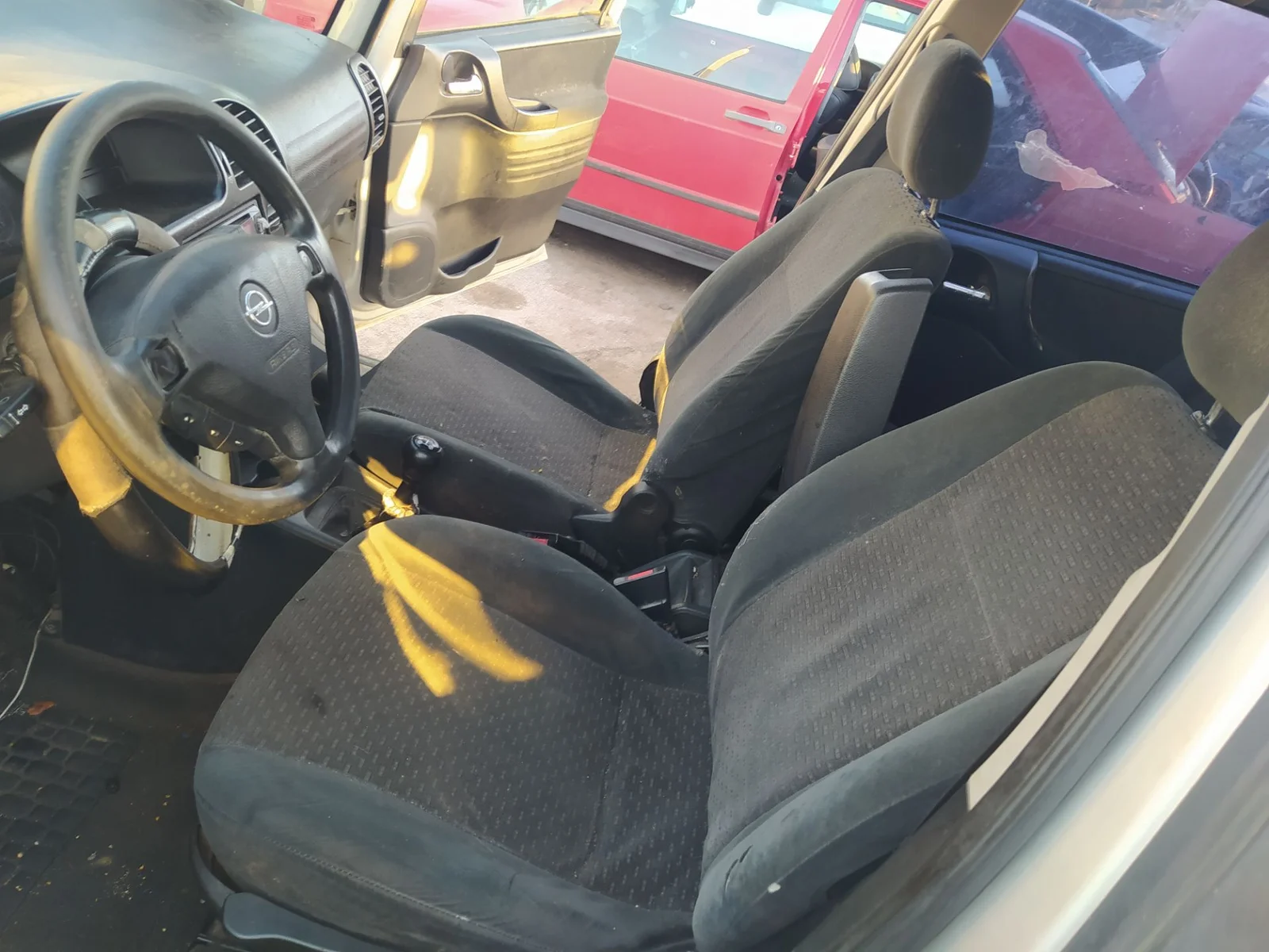 Foto de CINTURON SEGURIDAD DELANTERO IZQUIERDO OPEL ZAFIRA A 2.0 DTI (101 CV / 74 KW) referencia 24461877