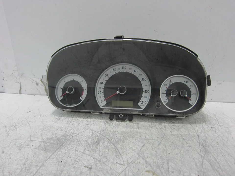 Foto de CUADRO INSTRUMENTOS KIA CEED (ED) 1.6 CRDi CAT (116 CV / 85 KW) referencia 940031H130