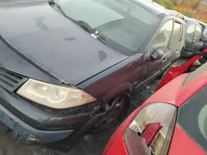 Foto de BIELETA ESTABILIZADORA DELANTERA IZQUIERDA RENAULT MEGANE II GRANDTOUR 1.9 dCi Diesel FAP (131 CV / 96 KW) referencia 546181925R
