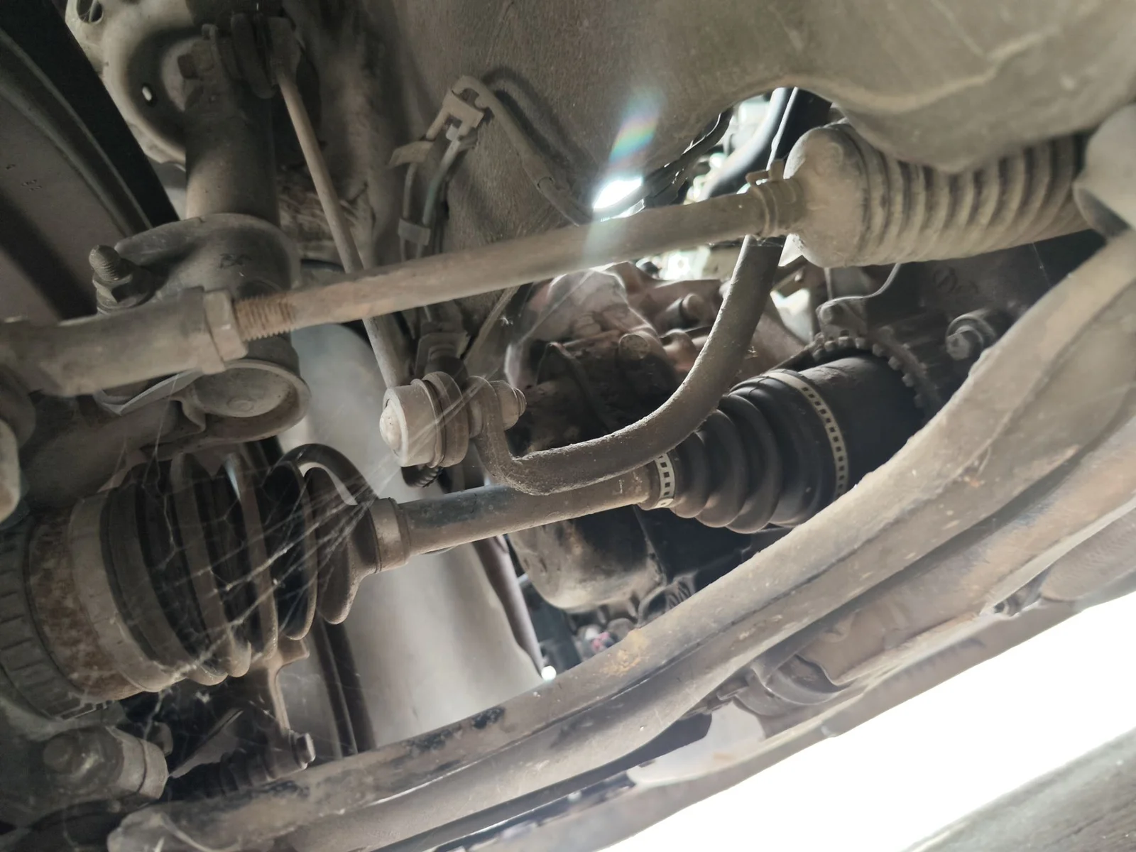 Foto de BARRA ESTABILIZADORA DELANTERA OPEL CORSA C 1.2 16V CAT (Z 12 XEP / LB4) (80 CV / 59 KW) referencia 24403522