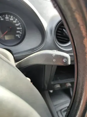 Foto de MANDO LIMPIA SEAT IBIZA (6L1) 1.9 TDI (101 CV / 74 KW)