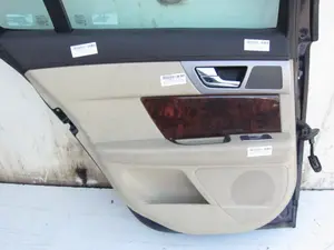 Foto de ELEVALUNAS TRASERO IZQUIERDO JAGUAR XF 2.7 V6 Diesel CAT (207 CV / 152 KW)