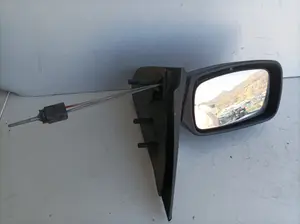 Foto de RETROVISOR IZQUIERDO FORD FIESTA BERLINA (DX) 1.8 Diesel CAT (60 CV / 44 KW)