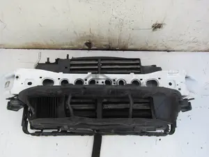 Foto de RADIADOR AGUA FORD FOCUS SPORTBREAK (CB8) 1.6 TDCi CAT (95 CV / 70 KW) referencia 3M5H8C607RE