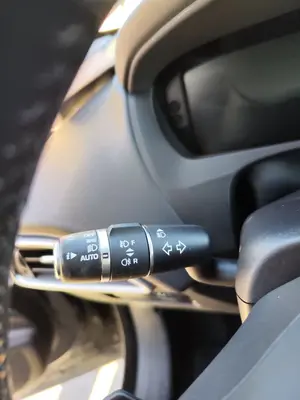 Foto de MANDO MULTIFUNCION JAGUAR F-PACE 3.0 V6 Diesel CAT (301 CV / 221 KW) referencia HK8313N064BB