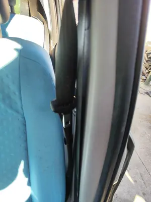 Foto de CINTURON SEGURIDAD DELANTERO IZQUIERDO FIAT II PANDA (169) 1.2 CAT (60 CV / 44 KW) referencia 0735451784