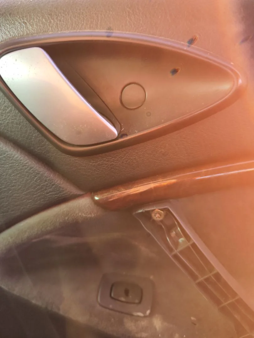 Foto de MANETA INTERIOR TRASERA DERECHA CITROEN C5 BERLINA 2.0 HDi (109 CV / 80 KW) referencia 9143E1