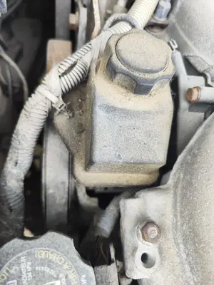 Foto de BOMBA DIRECCION CHEVROLET REZZO 2.0 CAT (122 CV / 90 KW)
