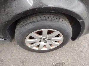 Foto de LLANTA VOLKSWAGEN PASSAT BERLINA (3B3) 1.9 TDI (131 CV / 96 KW) referencia 3B0601027D FKZ