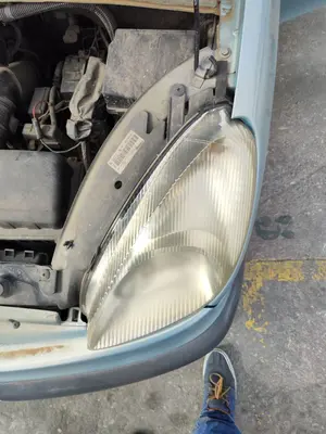 Foto de FARO IZQUIERDO CITROEN XSARA PICASSO 2.0 HDi CAT (RHY / DW10TD) (90 CV / 66 KW) referencia 6204W0 foto 2