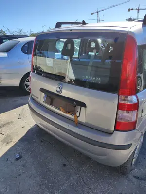 Foto de PORTON TRASERO FIAT II PANDA (169) 1.2 CAT (60 CV / 44 KW) referencia 0046827172 foto 2