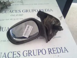 Foto de RETROVISOR IZQUIERDO RENAULT CLIO II FASE II (B/CB0) 1.2  (58 CV / 43 KW) referencia 7700435863