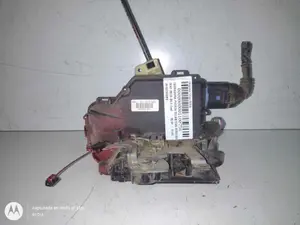 Foto de CERRADURA PUERTA DELANTERA DERECHA SEAT IBIZA (6L1) 1.9 TDI (101 CV / 74 KW) referencia 3B1837016BQ