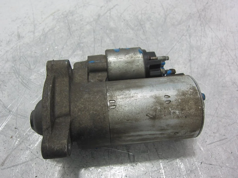 Foto de MOTOR ARRANQUE PEUGEOT 206 + referencia 9647982880