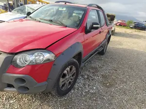 Foto de PARAGOLPES DELANTERO FIAT STRADA (278) 1.7 Turbodiesel (69 CV / 51 KW)