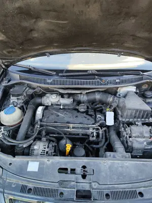 Foto de TORPEDO VOLKSWAGEN POLO IV (9N3) 1.9 TDI (101 CV / 74 KW)