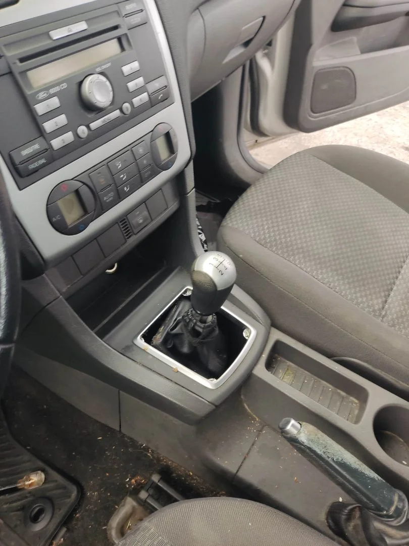 Foto de CAJA CAMBIOS FORD FOCUS BERLINA (CAP) 1.8 Flexifuel CAT (125 CV / 92 KW) referencia 2014507