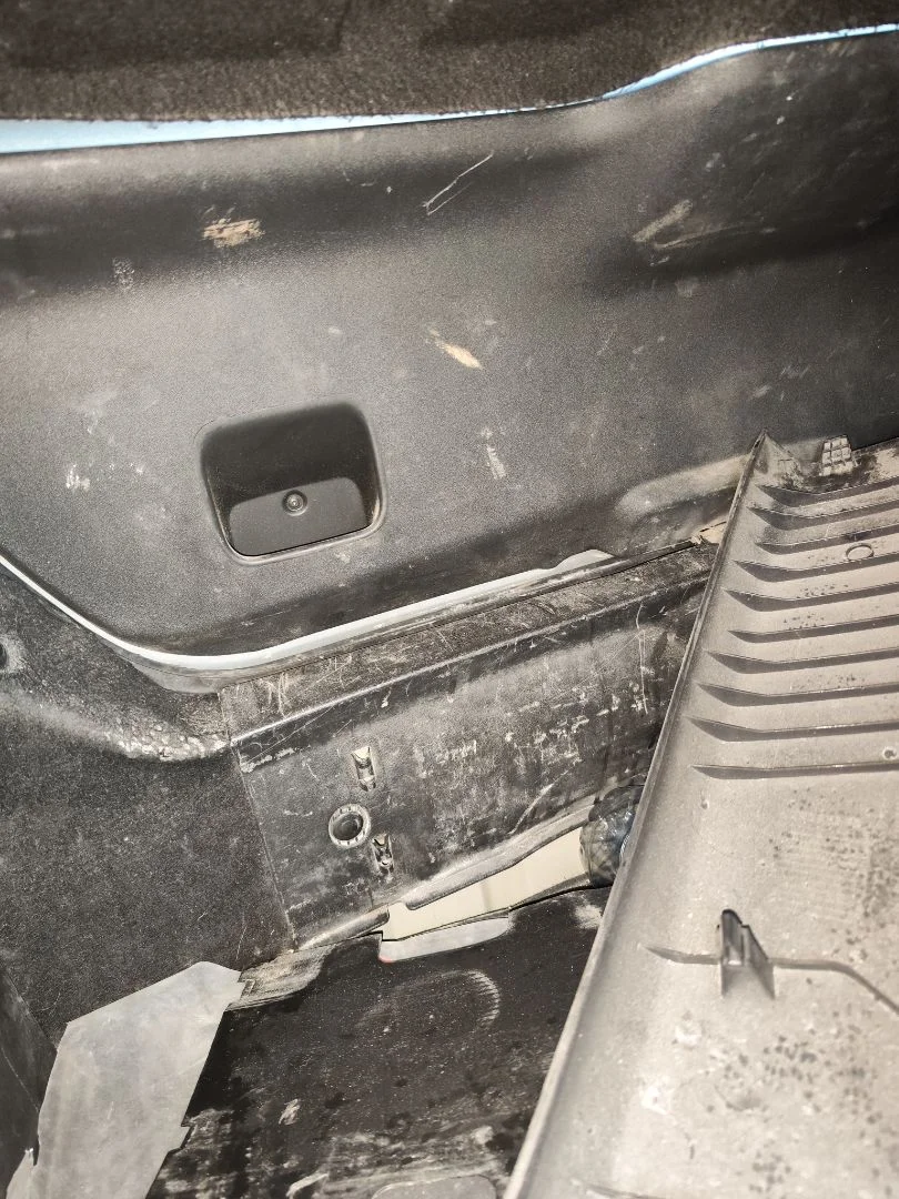 Foto de GUARNECIDO PORTON TRASERO CITROEN C4 BERLINA 1.6 16V HDi FAP (109 CV / 80 KW)