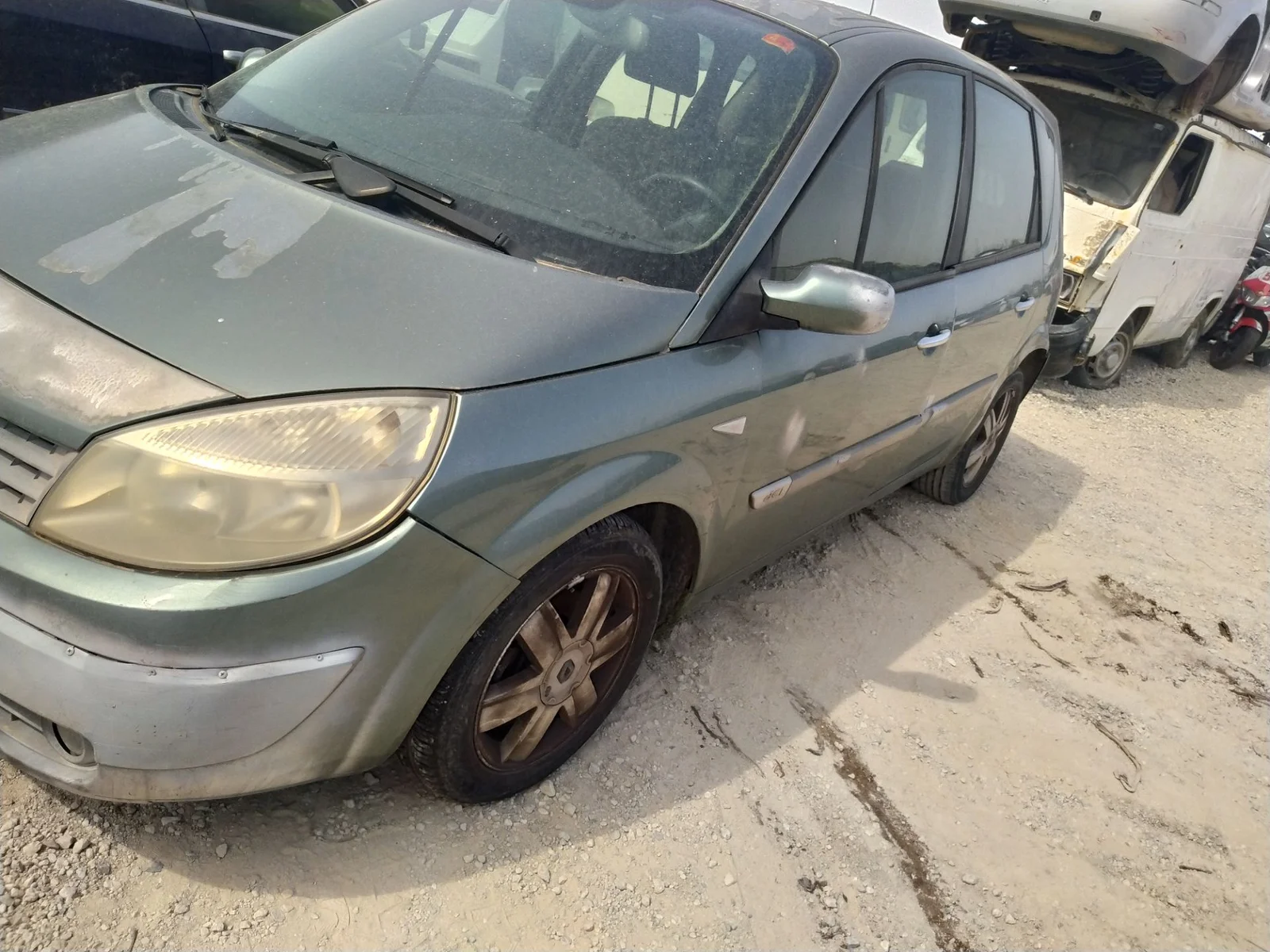 Foto de PUENTE DELANTERO RENAULT SCENIC II (JM) 1.5 dCi Diesel (101 CV / 74 KW) referencia 8200742904