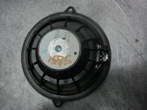 Foto de NO IDENTIFICADO RENAULT CLIO III 1.2 (75 CV / 55 KW) referencia 281447447R foto 2