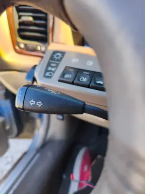 Foto de MANDO INTERMITENTES JAGUAR XJ 3.2 CAT (211 CV / 155 KW)