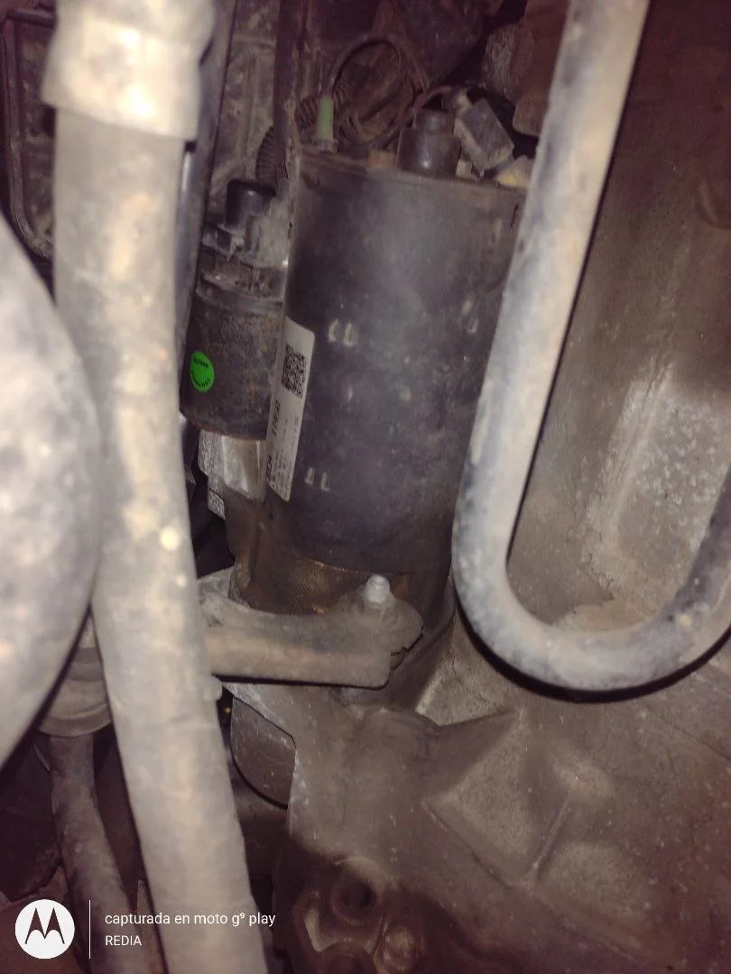 Foto de MOTOR ARRANQUE SEAT LEON (1M1) 1.9 TDI (110 CV / 81 KW) referencia 02A911024D