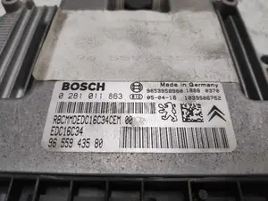 Foto de CENTRALITA MOTOR UCE CITROEN C4 BERLINA 1.6 16V HDi (90 CV / 66 KW) referencia 0281011863 foto 3