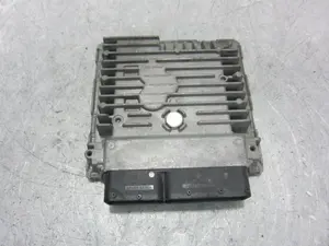 Foto de CENTRALITA MOTOR UCE SEAT IBIZA BERLINA (6J5) 1.6 TDI (105 CV / 77 KW) referencia 03L906023LD