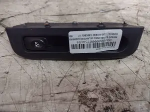 Foto de MANDO ELEVALUNAS DELANTERO IZQUIERDO RENAULT CLIO II FASE I (B/CB0) 1.2  (58 CV / 43 KW) referencia 3117414