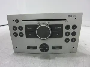 Foto de SISTEMA AUDIO / RADIO CD OPEL ASTRA H GTC 1.7 16V CDTI (101 CV / 74 KW) referencia 453116246