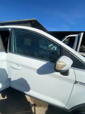 Foto de PUERTA DELANTERA DERECHA FORD KUGA (CBV) 2.0 TDCi CAT (136 CV / 100 KW) referencia 1712678