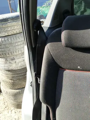 Foto de CINTURON SEGURIDAD TRASERO DERECHO FORD S-MAX (CA1) 2.0 TDCi CAT (131 CV / 96 KW)