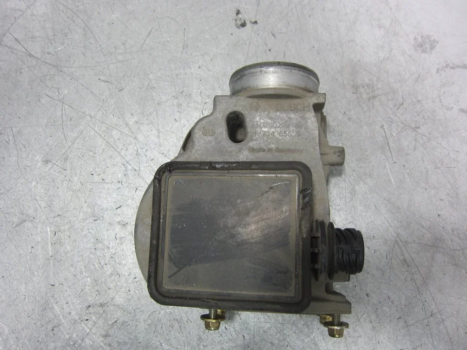 Foto de CAUDALIMETRO BMW SERIE 3 COMPACTO (E36) 1.9 CAT (105 CV / 77 KW) referencia 028020213