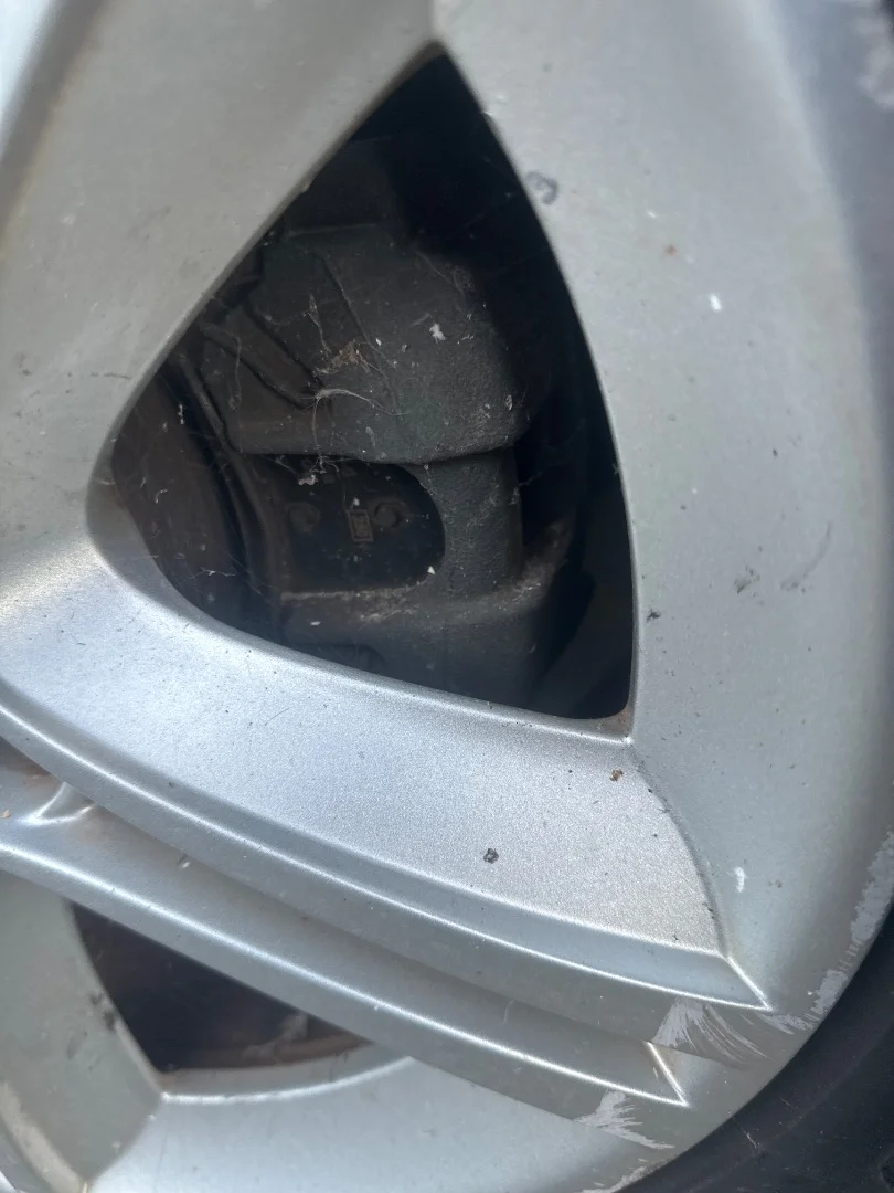 Foto de PINZA DE FRENO DELANTERA DERECHA SAAB 9-3 BERLINA 1.9 TiD CAT (150 CV / 110 KW) referencia 93185749