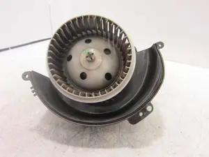 Foto de MOTOR CALEFACCION OPEL ASTRA H BERLINA 1.7 16V CDTI (101 CV / 74 KW) referencia 52407543
