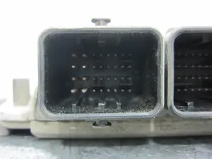 Foto de CENTRALITA MOTOR UCE CITROEN XSARA PICASSO 2.0 HDi CAT (RHY / DW10TD) (90 CV / 66 KW) referencia 9647693180 foto 5
